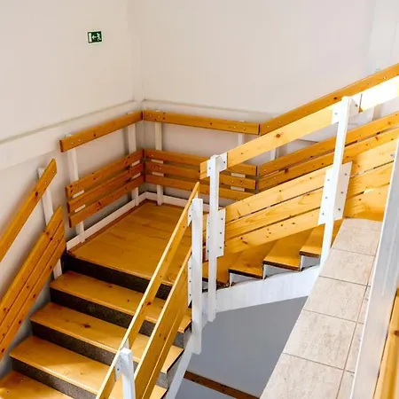 Hostel Vodna 1 *