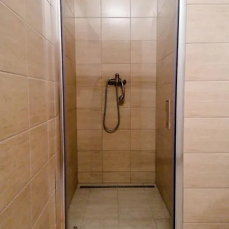 Hostel Vodna 1