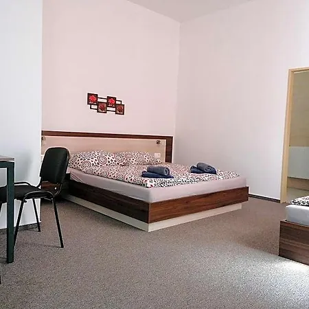 Hostel Vodna 1