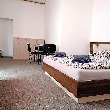 Vodna 1 Hostel