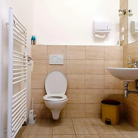 Hostel Vodna 1